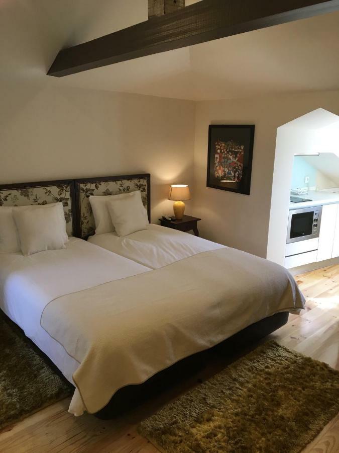 Casas Do Loureiro Apartment Porto Luaran gambar