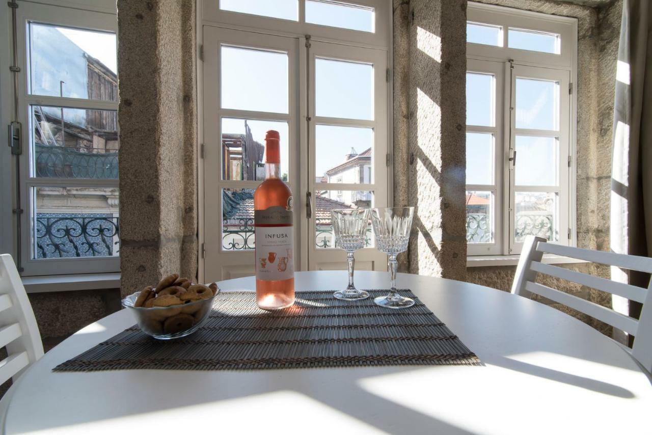 Casas Do Loureiro Apartment Porto Luaran gambar